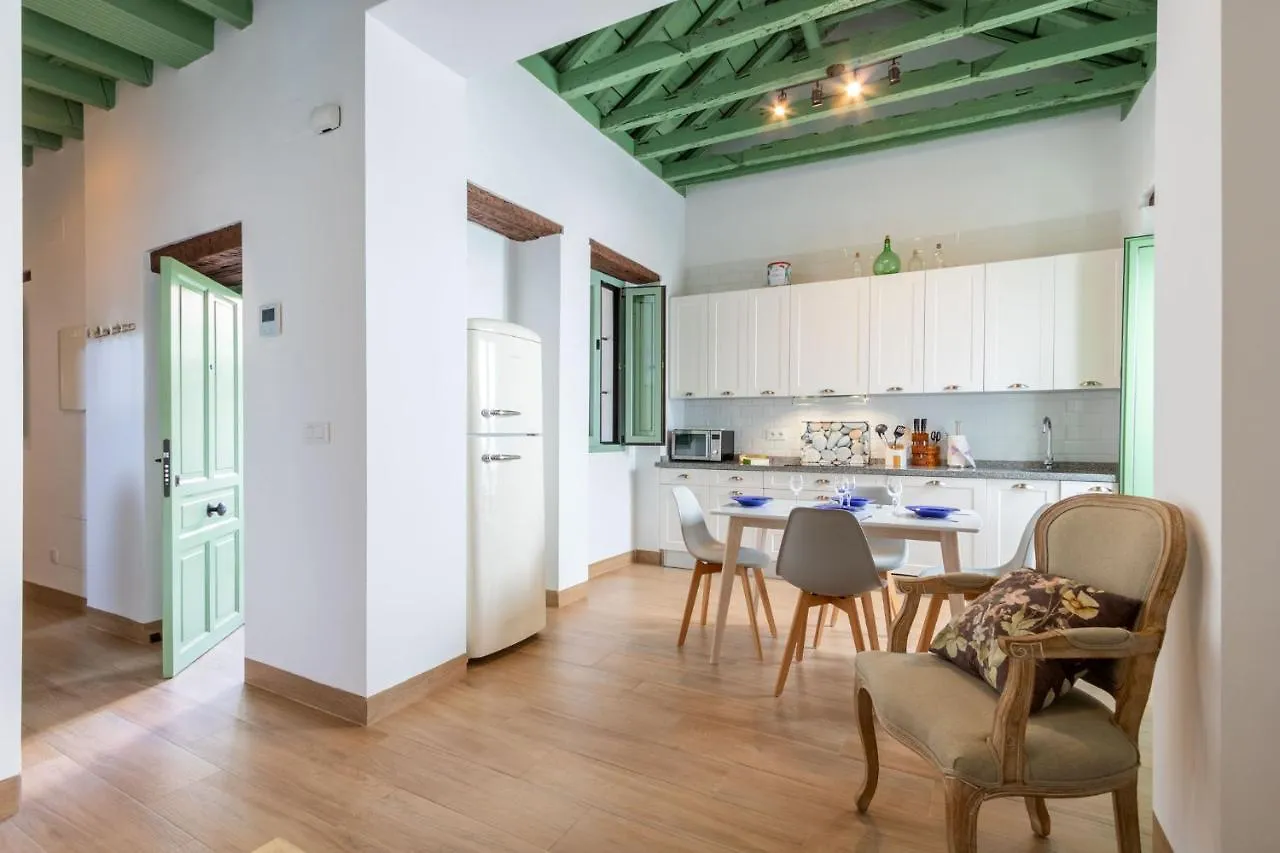 Charming Apartment At La Alameda Seville City Center By Oui Sevilla